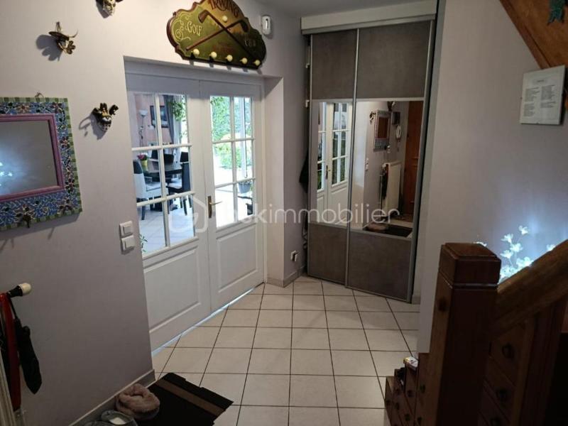 Maison - 185 m² - 8 pièces