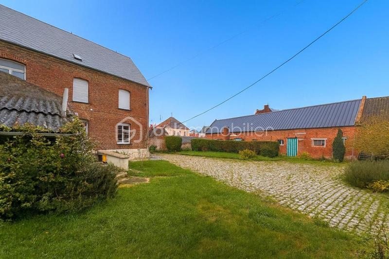 Maison de village - 215 m² - 7 pièces