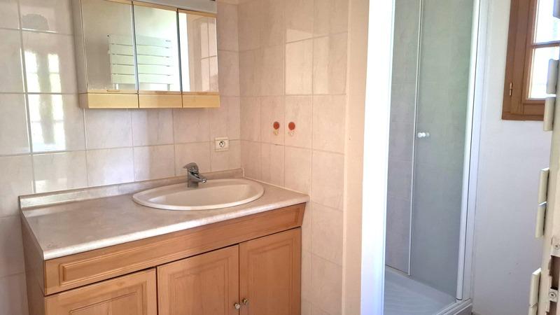 Demeure - 324 m² - 13 pièces