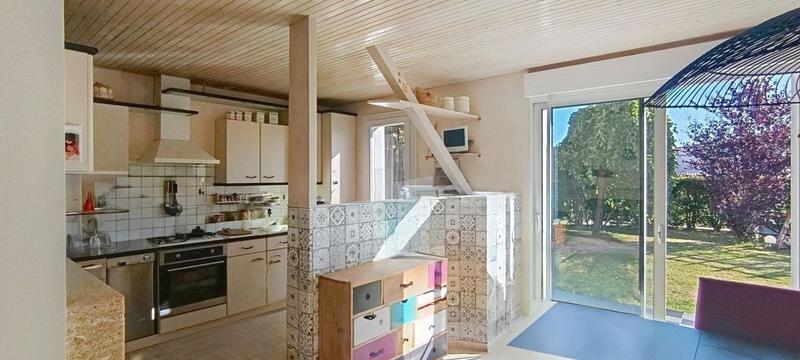 Maison - 93 m² - 4 pièces