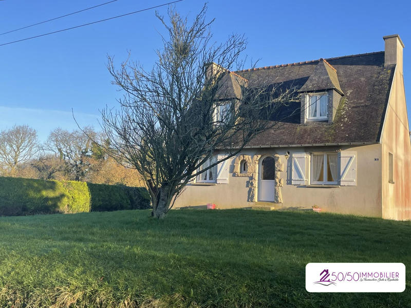 Maison traditionnelle - 115 m² - 6 pièces