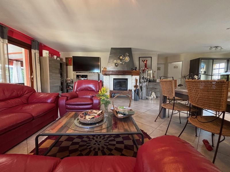 Maison - 167 m² - 5 pièces