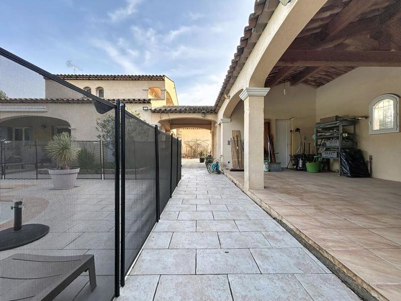 Maison - 168 m² - 5 pièces