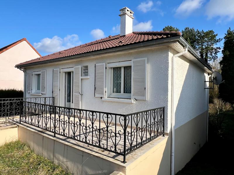 Maison - 86 m² - 4 pièces