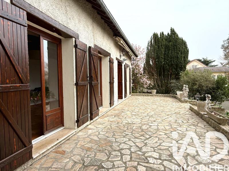 Maison - 169 m² - 7 pièces