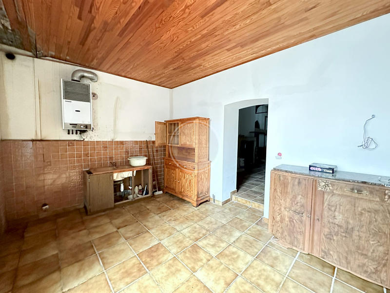 Maison - 218 m² - 9 pièces