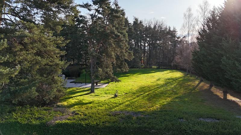 Maison - 248 m² - 9 pièces