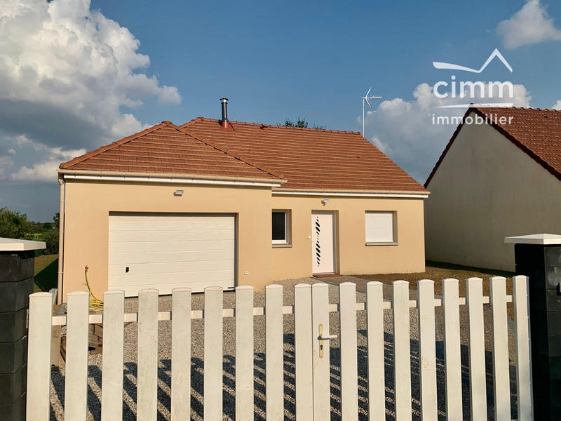 Maison - 104 m² - 5 pièces