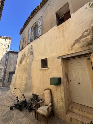 Immeuble - 110 m² - 5 pièces