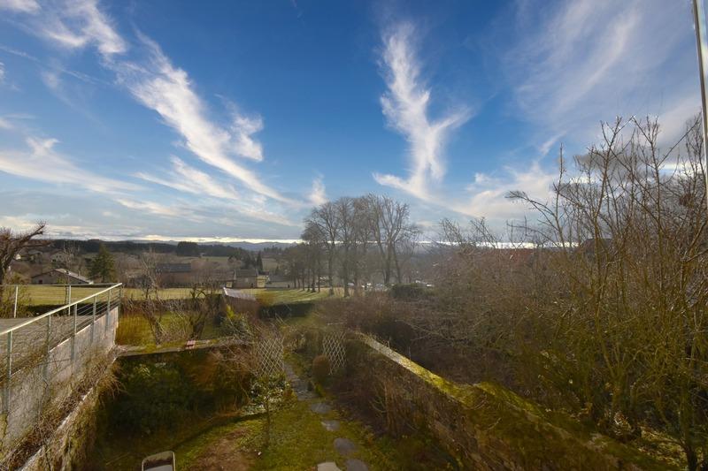 Maison - 206 m² - 10 pièces