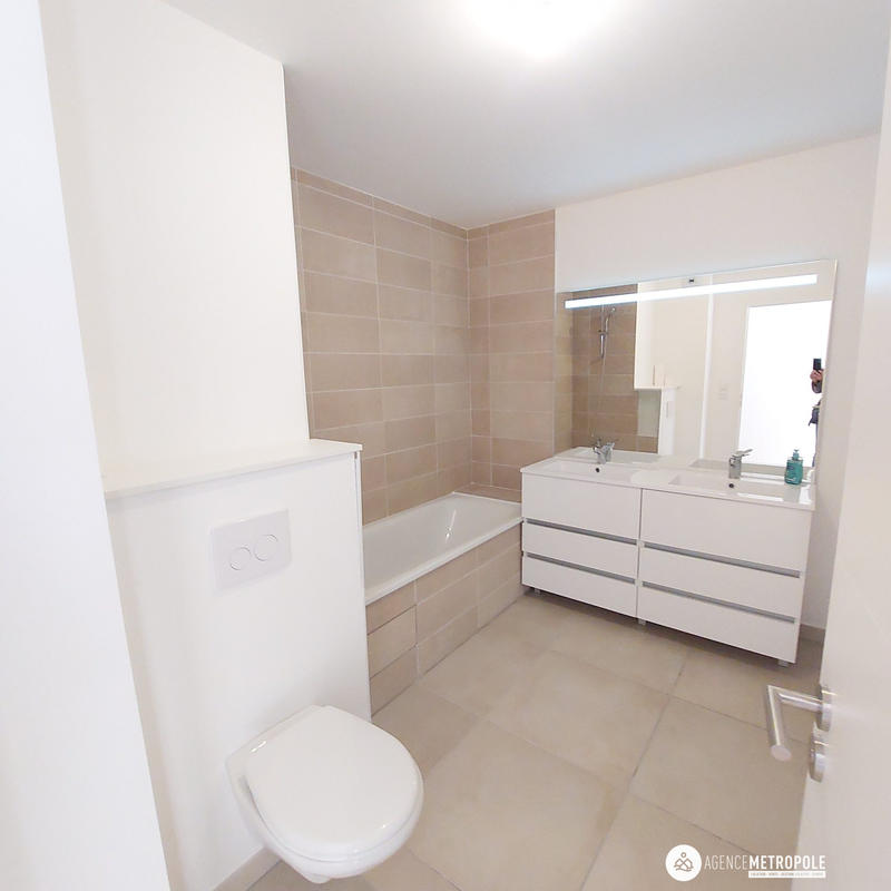 Appartement - 109 m² - 5 pièces