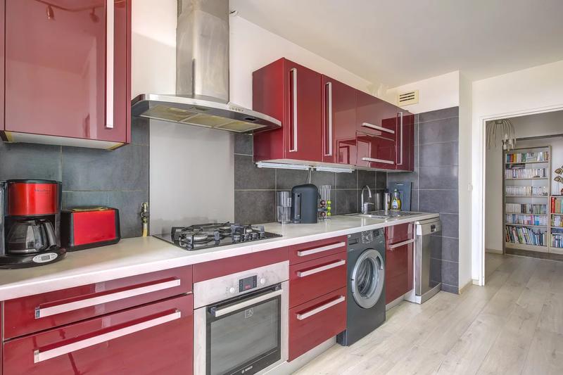 Appartement - 89 m² - 4 pièces