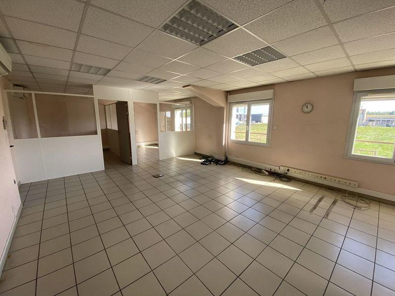 Local commercial - 330 m² - 4 pièces