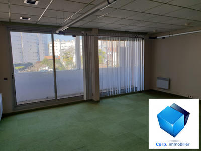 Bureau - 224 m²