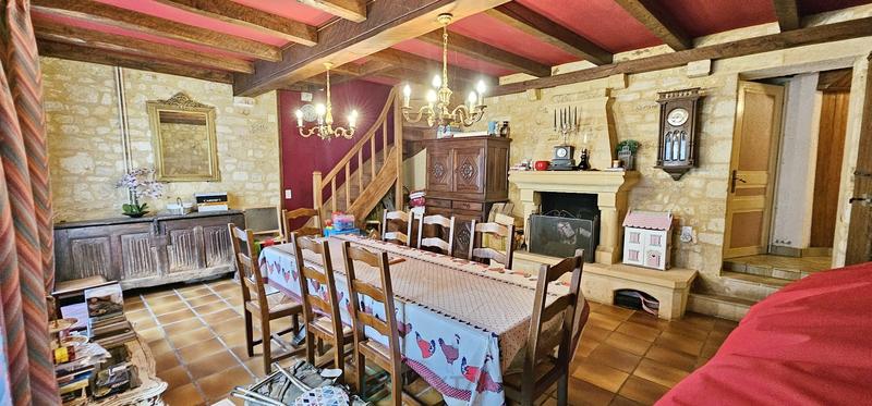 Maison - 142 m² - 7 pièces