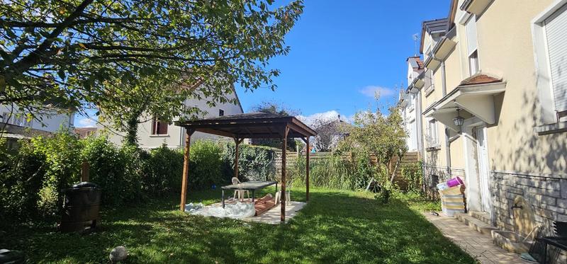 Maison - 113 m² - 5 pièces