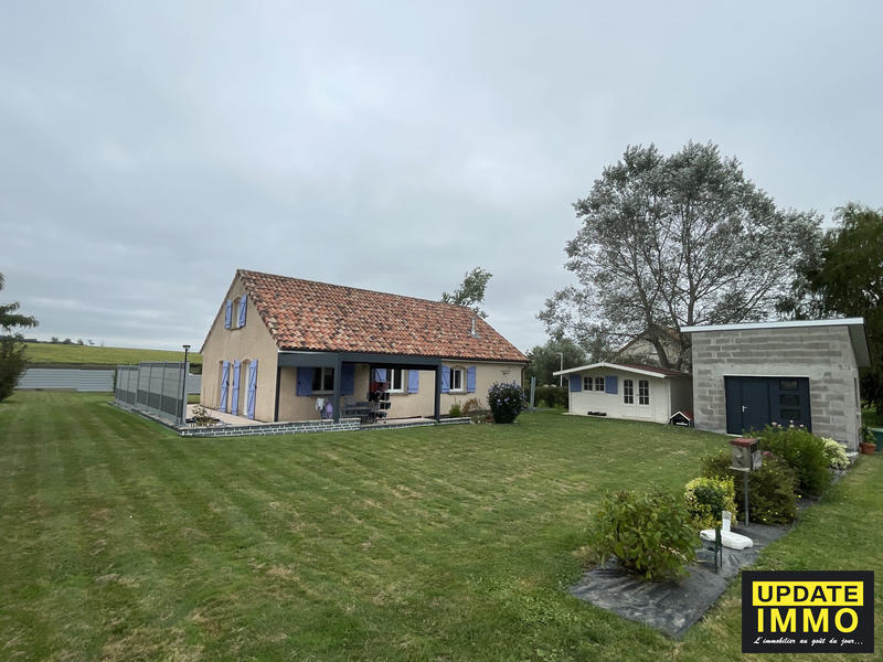 Maison - 134 m² - 9 pièces