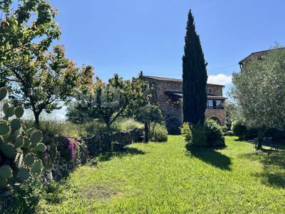 Propriété - 430 m² - 20 pièces