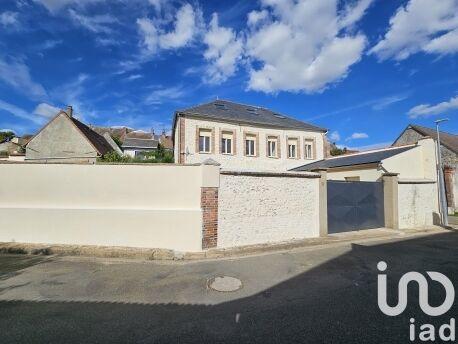 Maison de village - 222 m² - 9 pièces