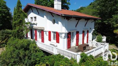 Duplex - 307 m² - 7 pièces