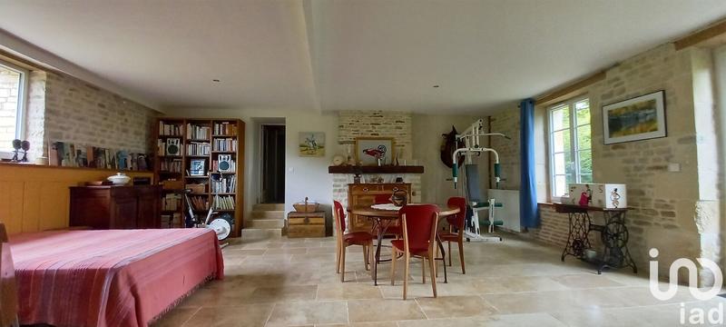 Maison - 263 m² - 5 pièces