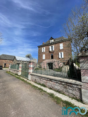 Maison ancienne - 175 m² - 8 pièces