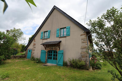 Propriété - 195 m² - 8 pièces