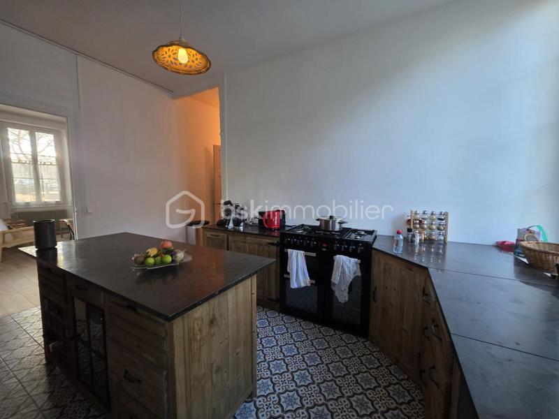 Maison en pierre - 130 m² - 5 pièces