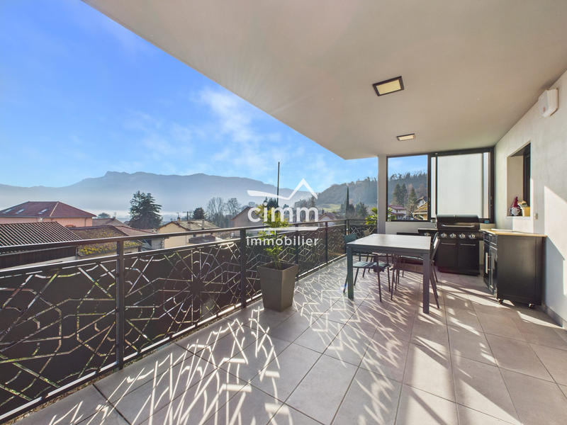 Maison contemporaine - 141 m² - 6 pièces