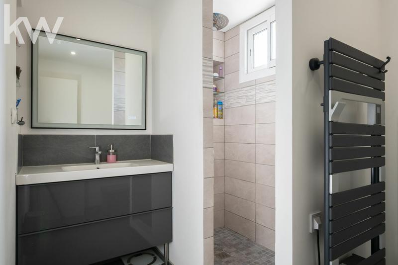 Appartement - 95 m² - 4 pièces