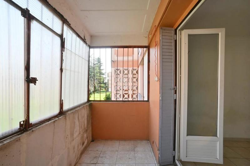 Appartement - 87 m² - 5 pièces