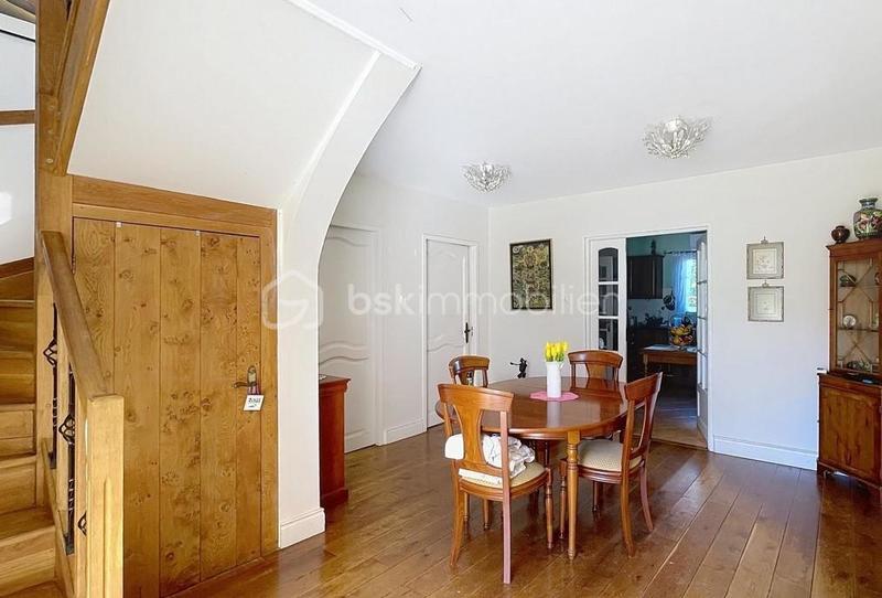 Maison - 150 m² - 6 pièces