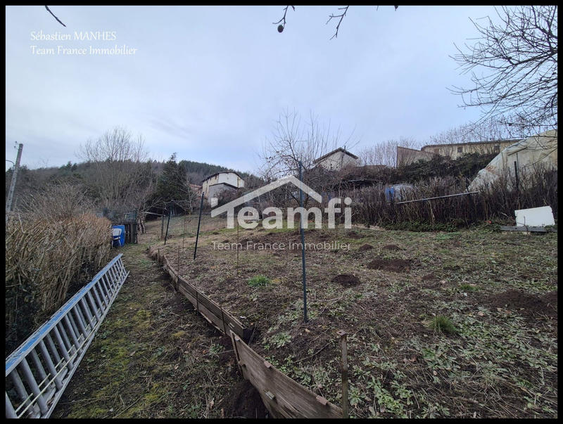 Maison - 86 m² - 7 pièces