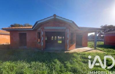 Maison - 122 m² - 5 pièces