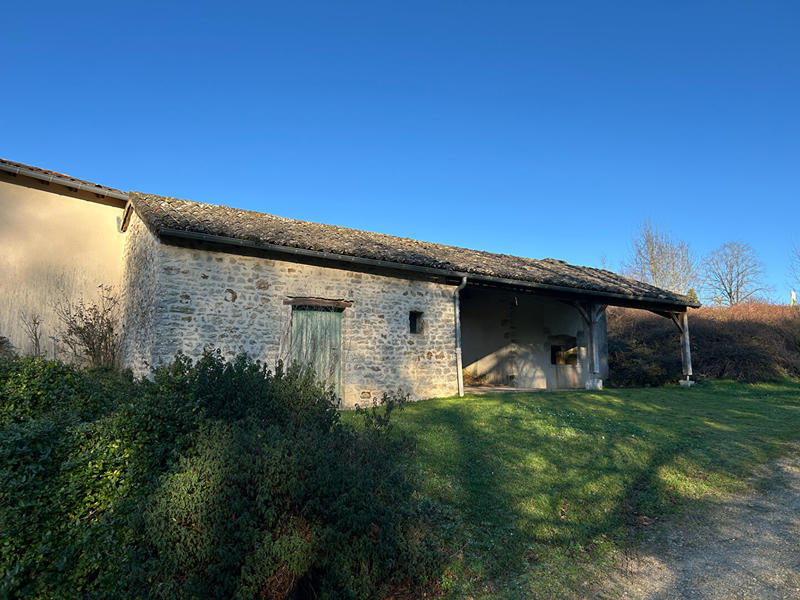 Maison - 322 m² - 11 pièces