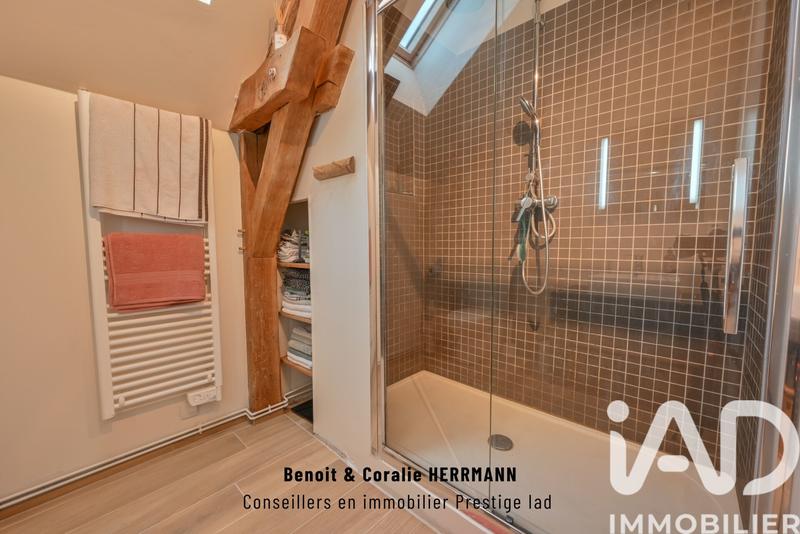 Maison - 208 m² - 7 pièces