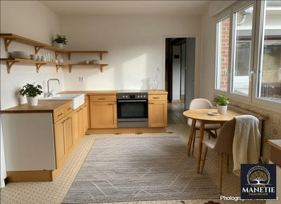 Maison - 140 m² - 6 pièces