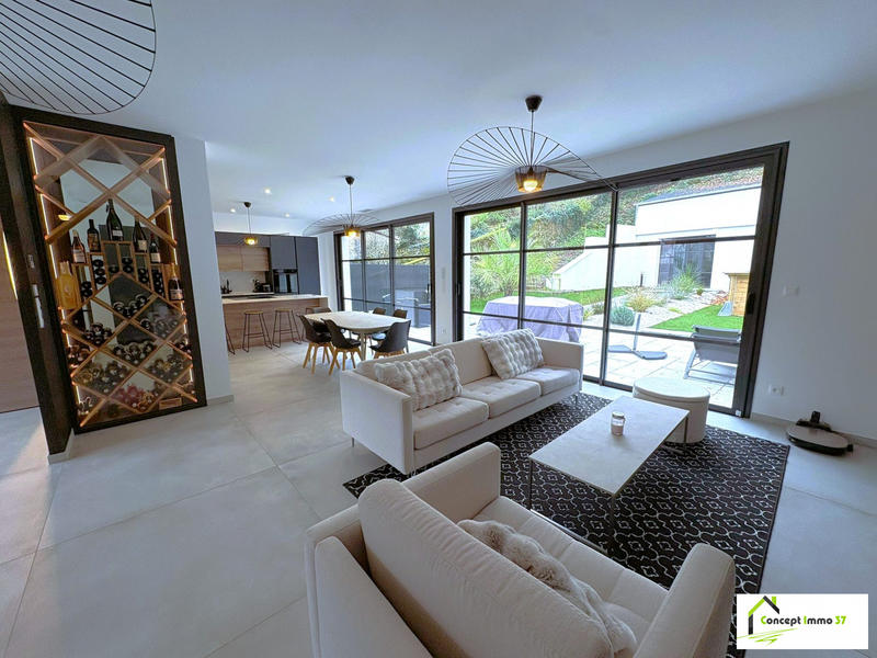 Maison contemporaine - 171 m² - 6 pièces