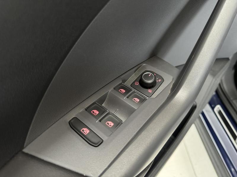 Volkswagen t-Cross 110 Ch Tsi Dsg7 United 10300 Km +Attelage Amovible