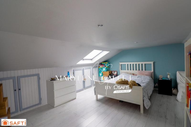 Maison - 100 m² - 6 pièces