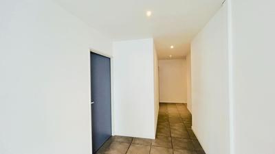 Bureau - 76 m² - 4 pièces