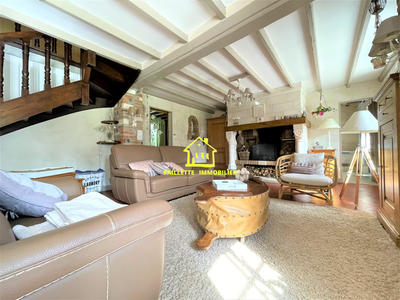 Maison - 174 m² - 4 pièces