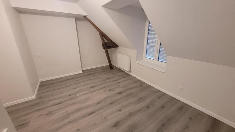 Maison - 90 m² - 6 pièces