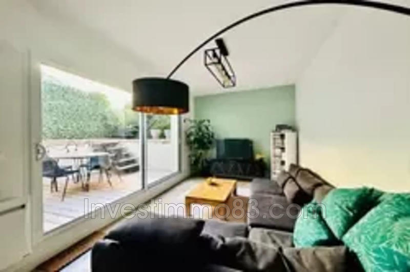 Maison de village - 85 m² - 5 pièces