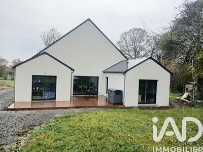 Maison - 143 m² - 6 pièces