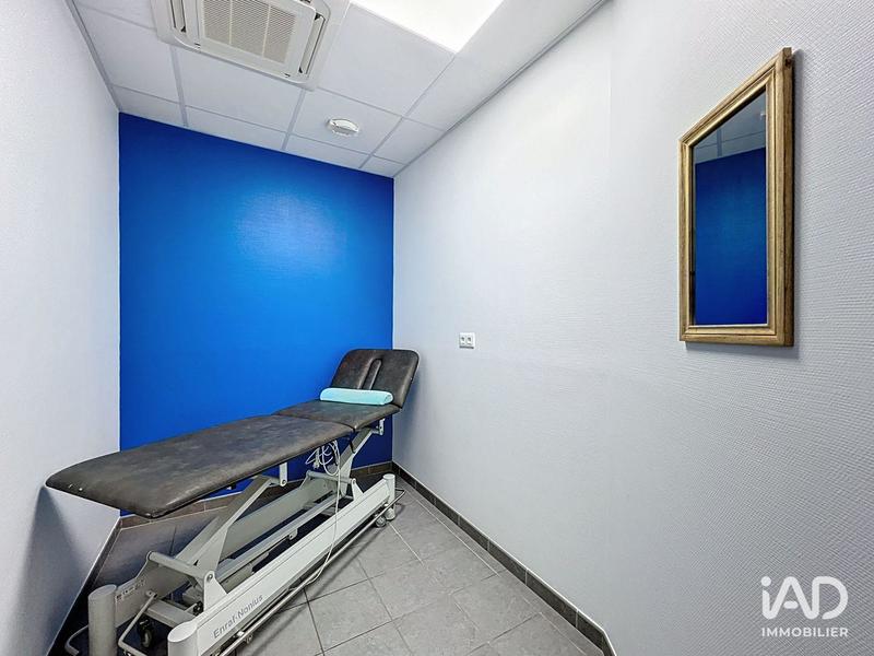 Local commercial - 236 m²