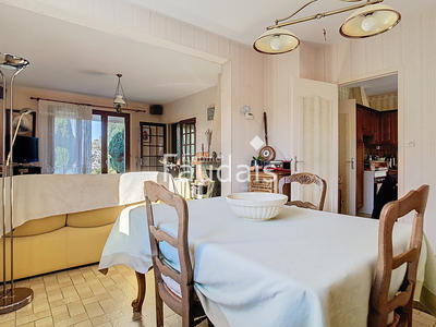 Maison - 89 m² - 5 pièces