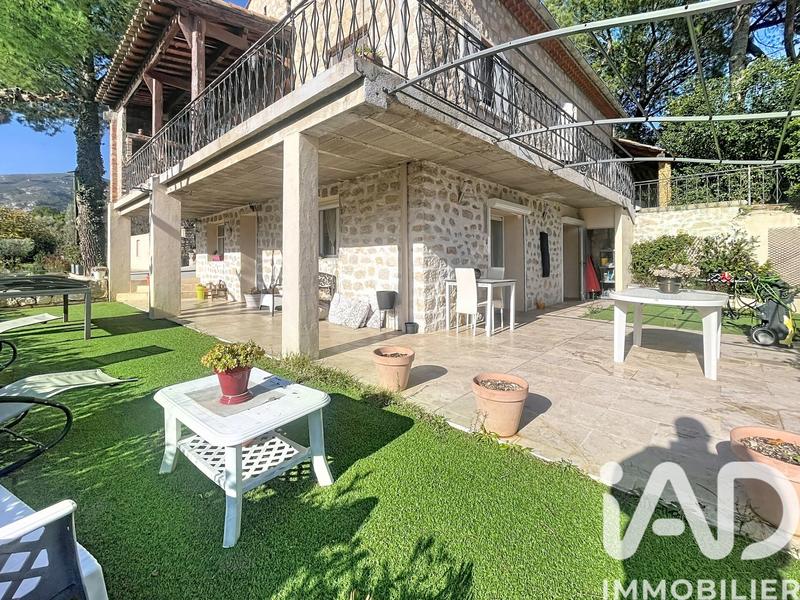 Maison - 79 m² - 3 pièces