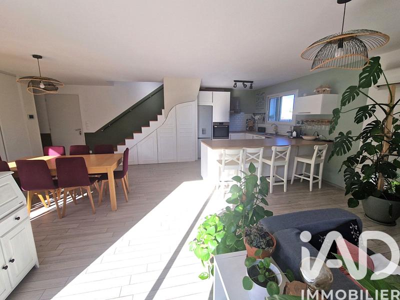 Maison - 108 m² - 5 pièces