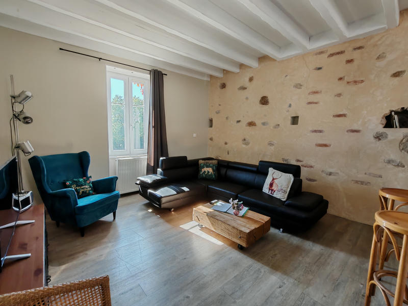Maison - 250 m² - 8 pièces